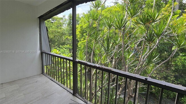 Building Photo - 3101 Oakland Shores Dr