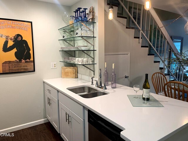 Building Photo - 333 E Surfside Dr