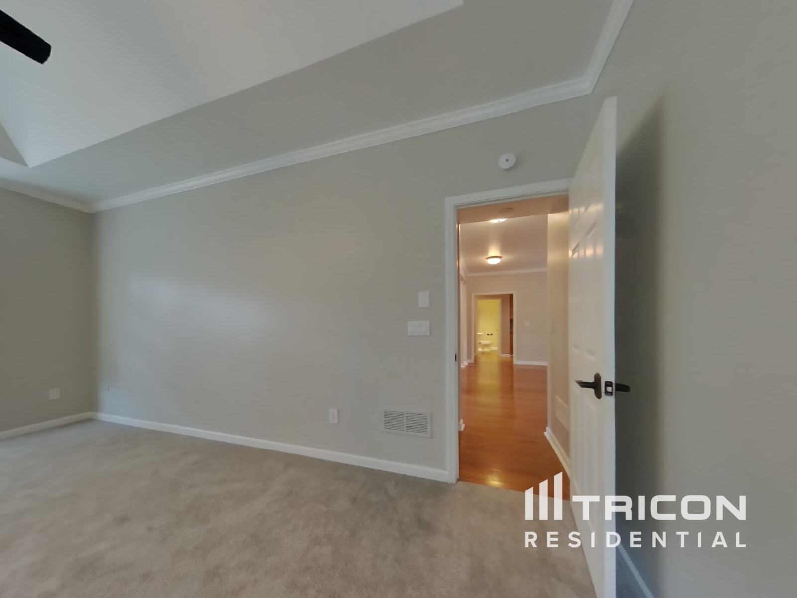 Building Photo - 2332 Corbett Ct