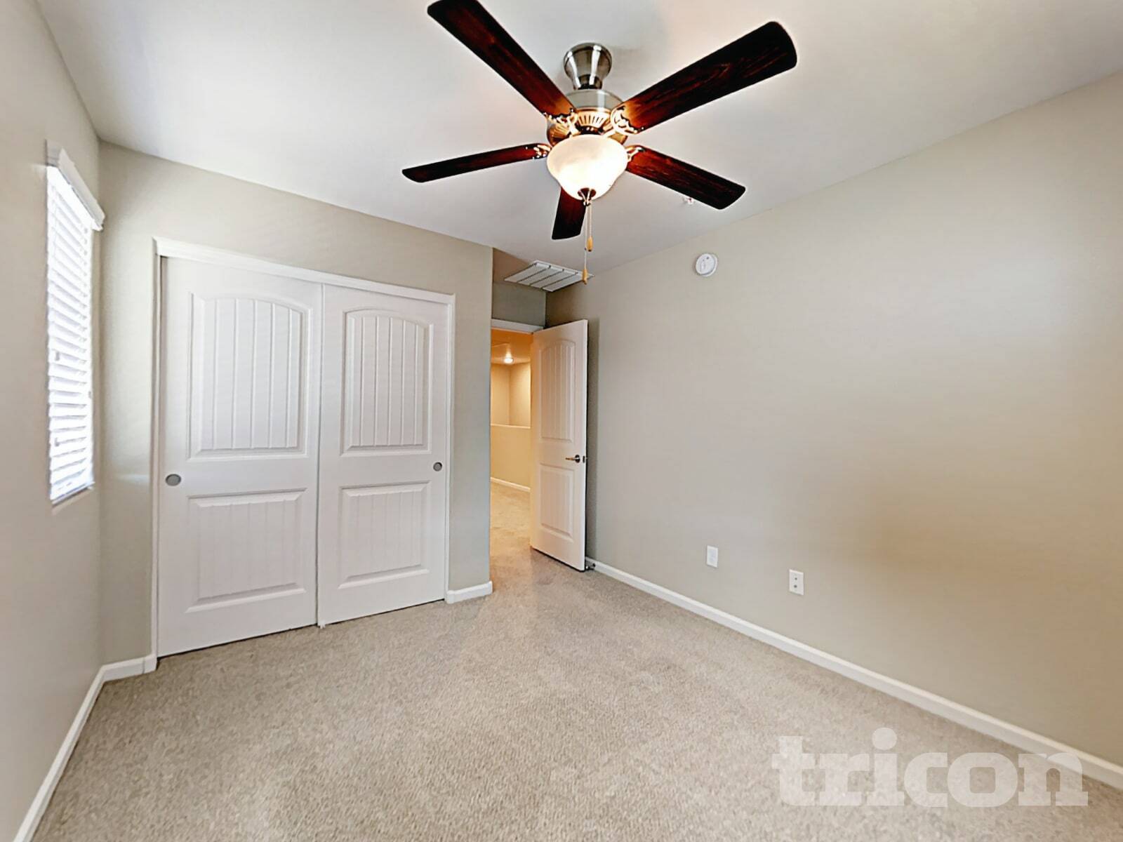 Building Photo - 12551 W Hummingbird Terrace