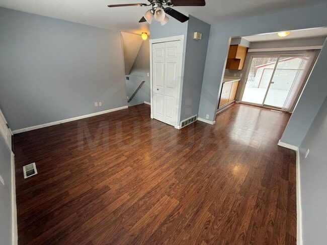 Building Photo - 39533 Cather St