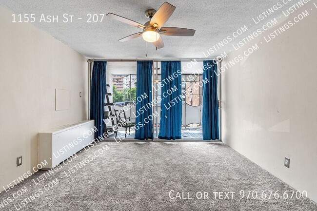 Building Photo - Condo near Congress Park!