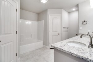 Building Photo - 2906 Orchid Dr