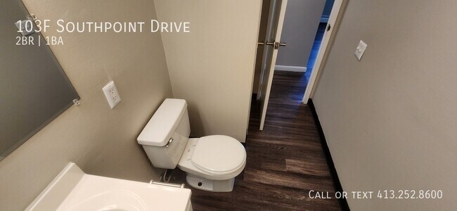 Building Photo - 103 Southpoint Dr