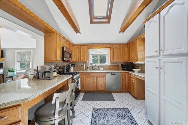 Building Photo - 41 Peddler Hill Rd