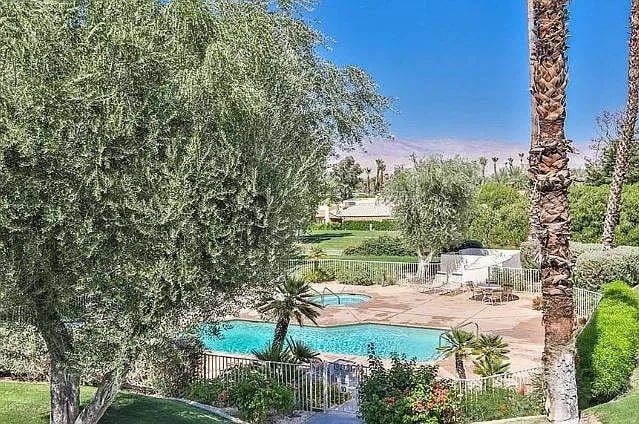 Building Photo - 336 Desert Falls Dr E