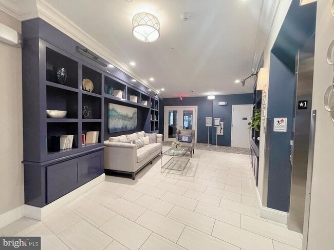 Building Photo - Luxurious Fairfax City 2 bed Condo