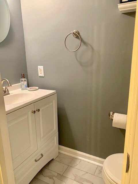 Building Photo - 3715 Hampton Ct