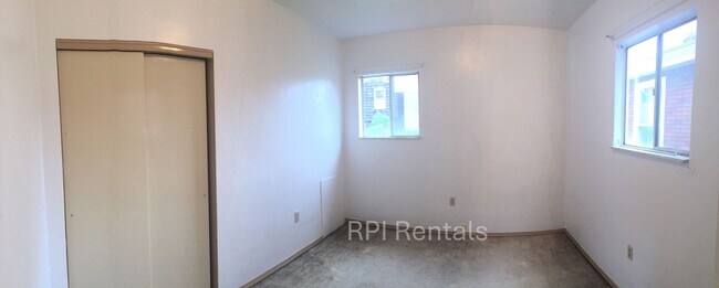 Building Photo - 116 Sedgwick St
