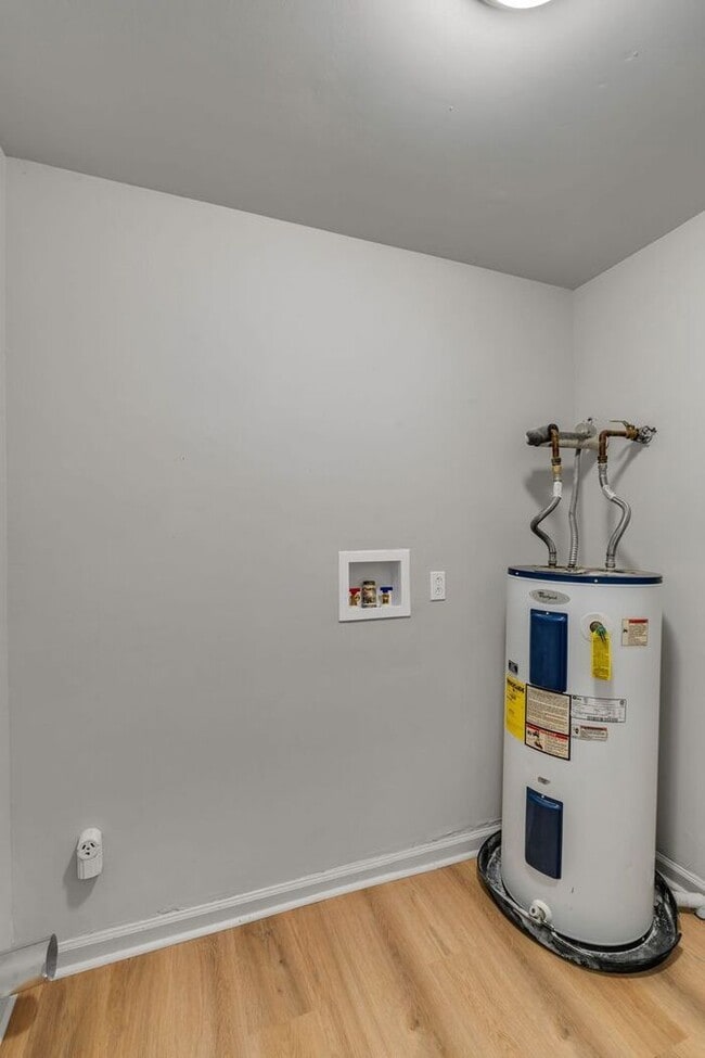 Building Photo - FOR RENT in Goodlettsville - Beautiful Renovation!