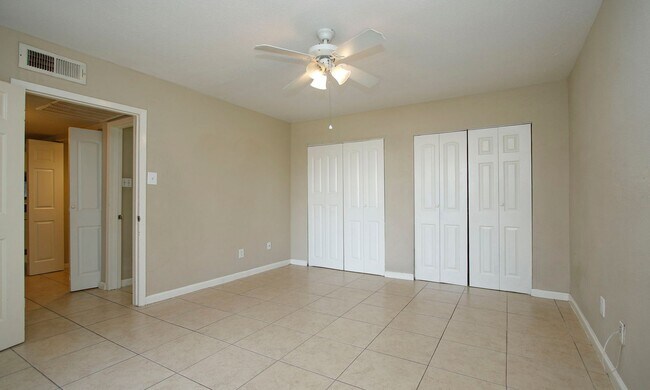 Building Photo - For Lease and Accepting Housing Vouchers | 3 Bed, 2 Bath | 1,237 Sq Ft |  Hearthwood II Community |