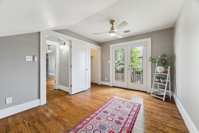 Building Photo - 3112 Rice Boulevard