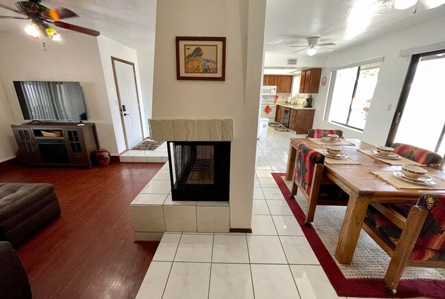 Building Photo - Furnished short term pool home - Available...