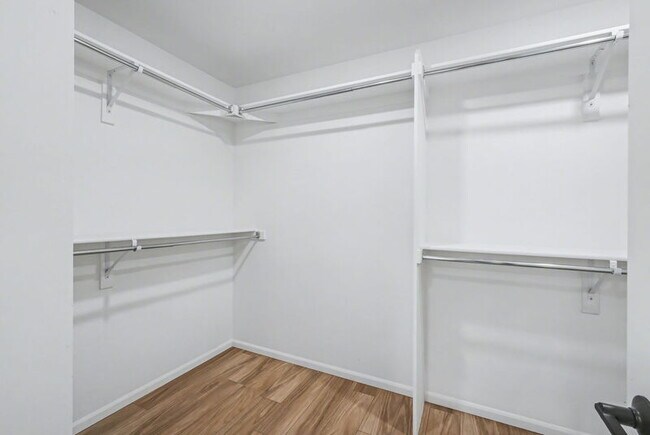 Building Photo - 16417 E 111th Pl