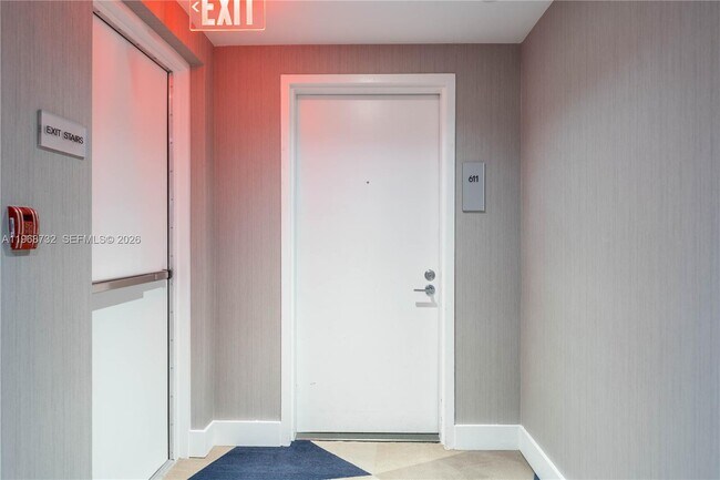 Building Photo - 540 West Ave