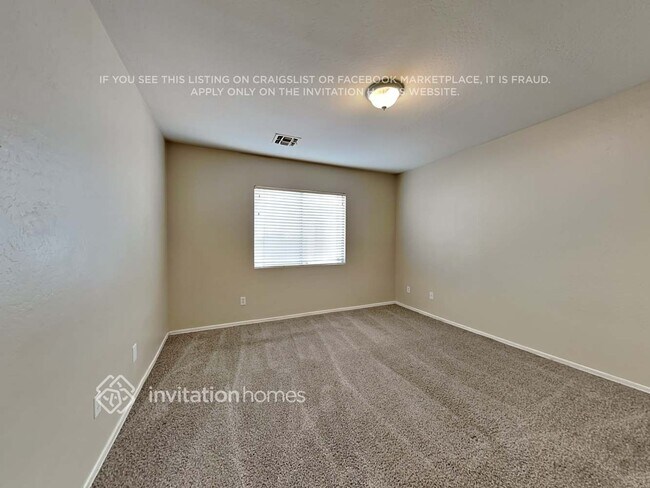 Building Photo - 12650 W Willow Ave