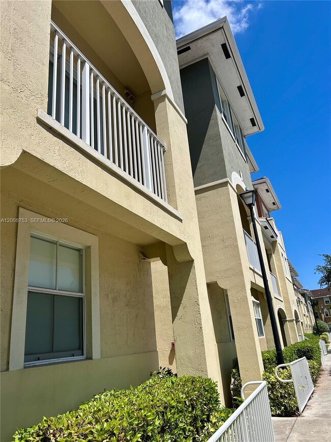 Building Photo - 10870 NW 88th Terrace