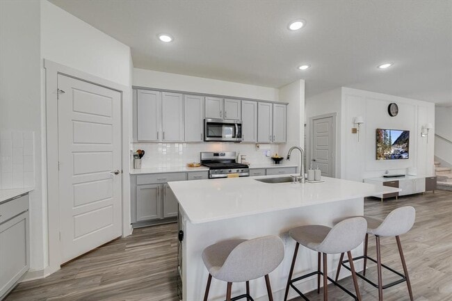 Building Photo - 14013 Zuhause Dr