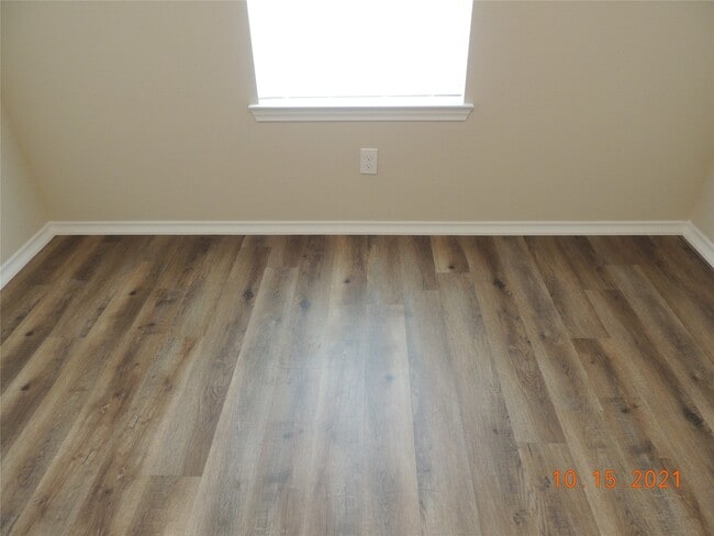 Building Photo - 615 Hayman St