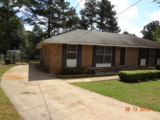 Building Photo - 152 Kendrick Ct