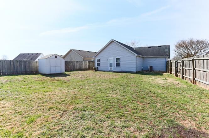 Building Photo - 350 Pawnee Trail