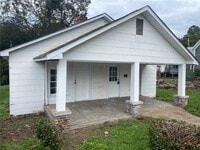 Building Photo - 731 E Main St
