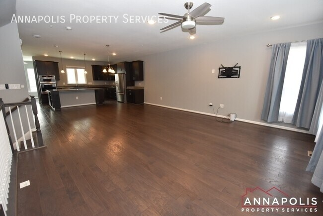 Building Photo - 7736 Cresap Ln