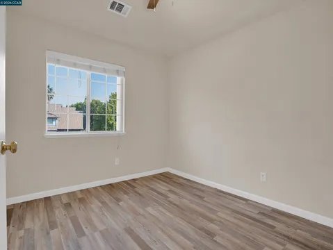 Building Photo - 1015 Dellwood Ct