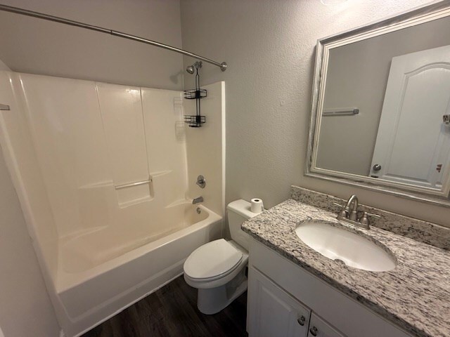 Building Photo - 307 Summercreek Cove