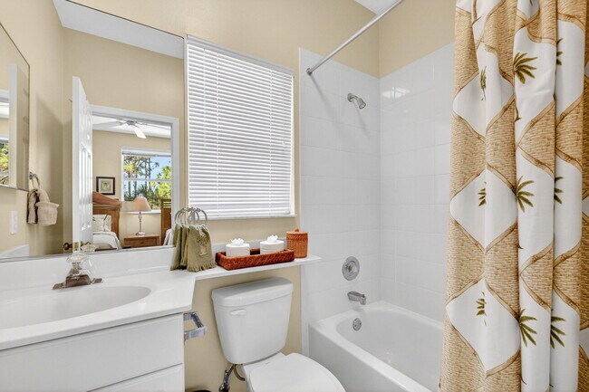 Building Photo - 6483 Wild Olive Ln