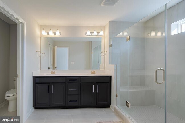 Building Photo - 21493 Willow Breeze Sq