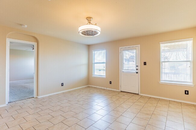 Building Photo - 1744 Emerald Edge