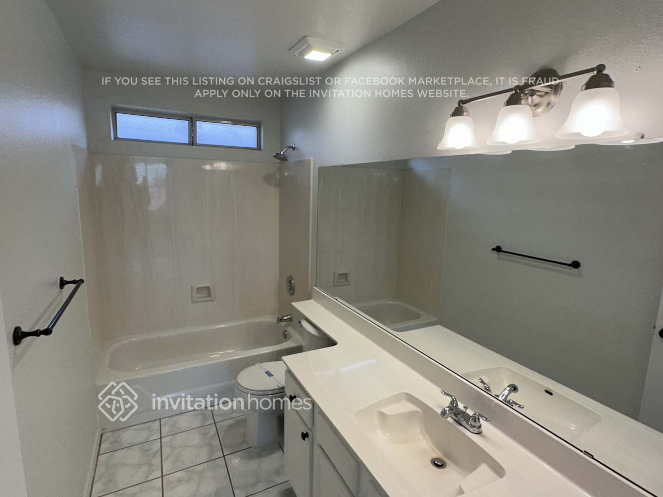 Building Photo - 12480 N 83rd Dr