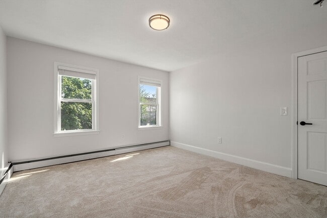 Building Photo - 45 Henshaw St