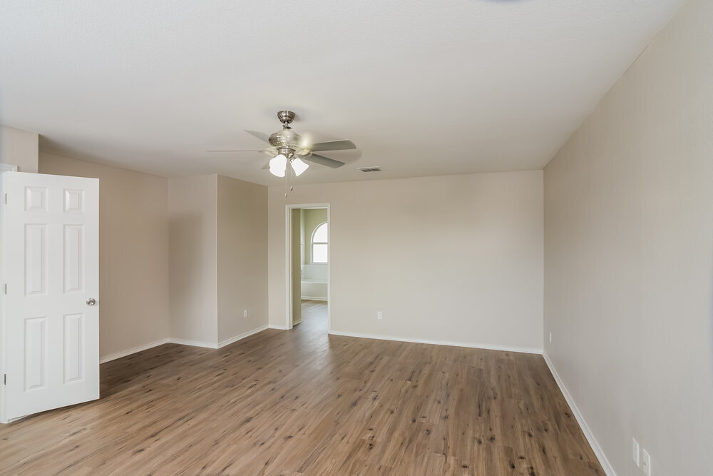 Building Photo - 9941 Pony Spur