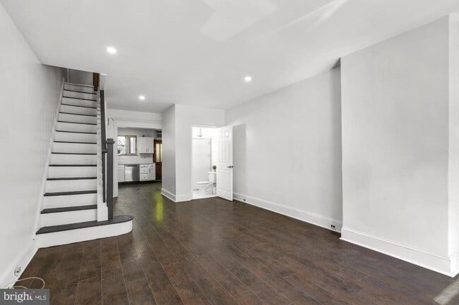 Building Photo - 2212 S Bouvier St