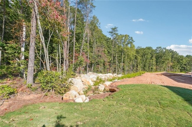 Building Photo - 177 Whitewood Dr