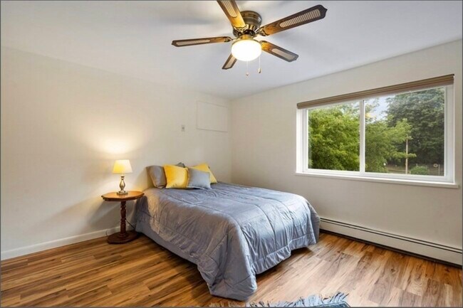 Building Photo - 34 Hamilton Rd