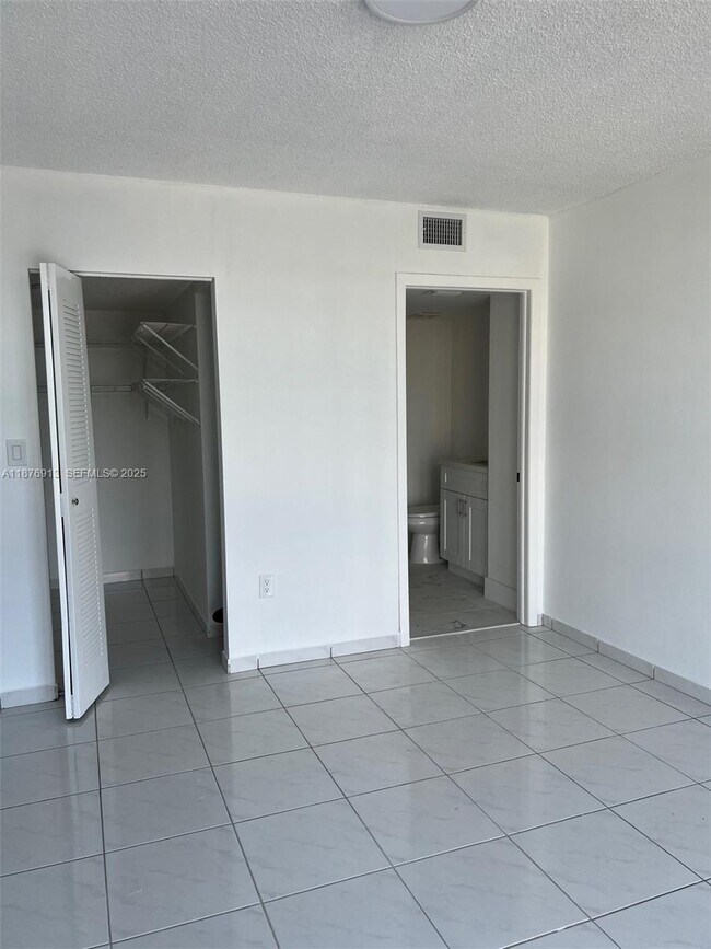 Building Photo - 2055 SW 122nd Ave