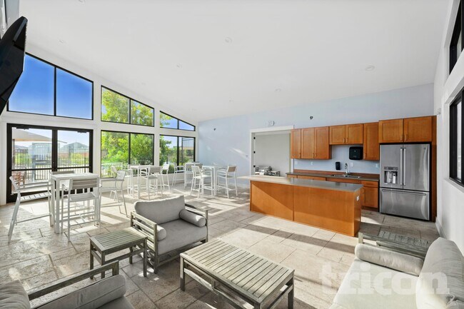 Building Photo - 5205 Sidesaddle Dr