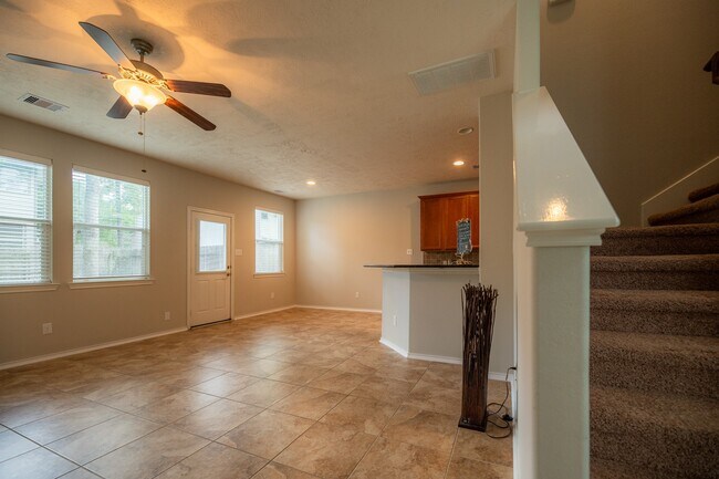 Building Photo - 18 Whitekirk Pl