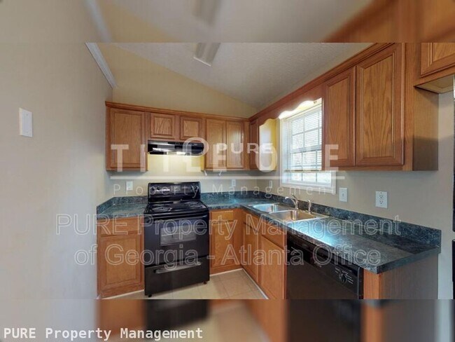 Building Photo - 177 Majesty Dr