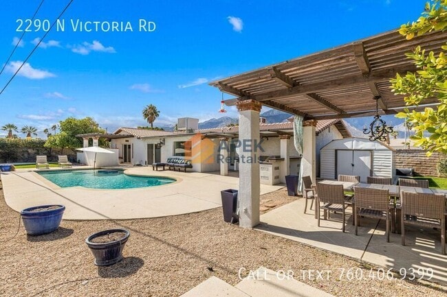 Building Photo - 2290 N Victoria Rd