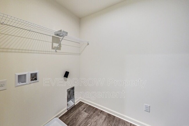 Building Photo - 10834 Penwell Wy