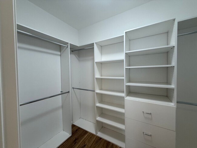 Building Photo - Stunning Home for Rent in Murrieta