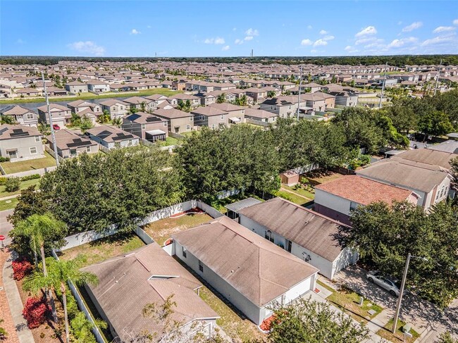 Building Photo - 11433 Ivy Flower Loop