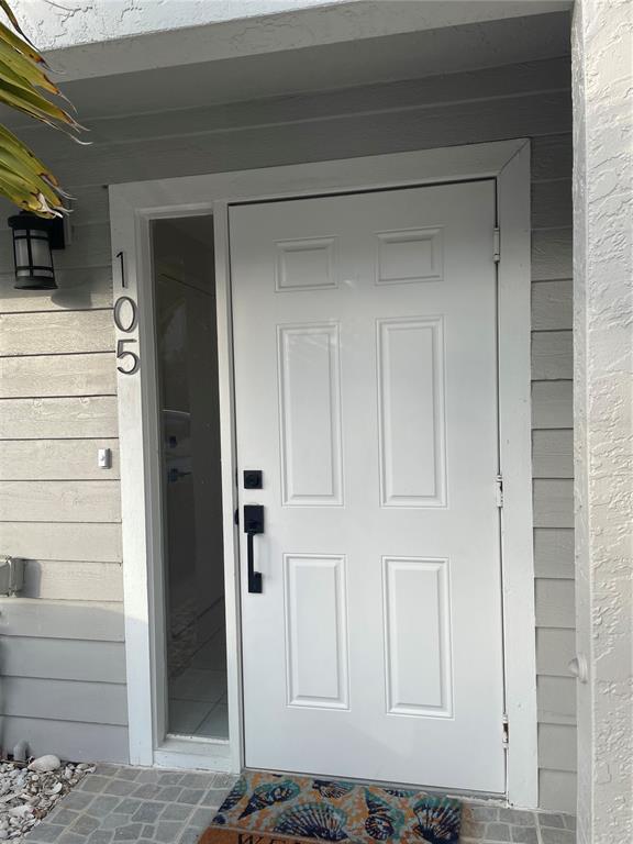 Building Photo - 745 Pinellas Bayway S