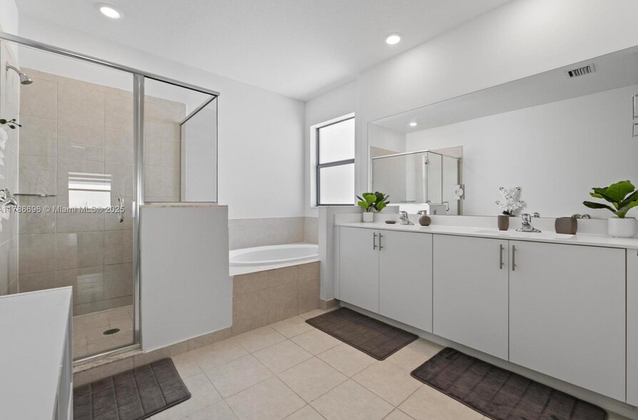 Building Photo - 22718 SW 131st Ave