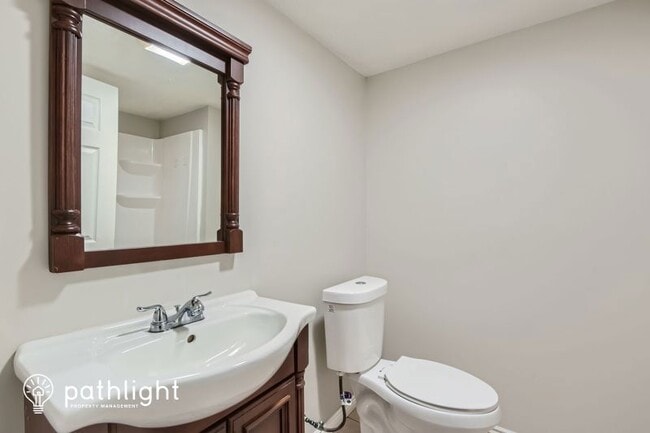 Building Photo - 846 E 900 N