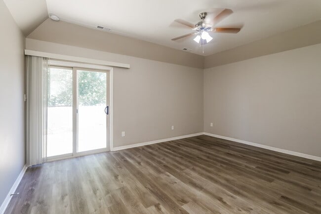 Building Photo - 8781 S 3680 W